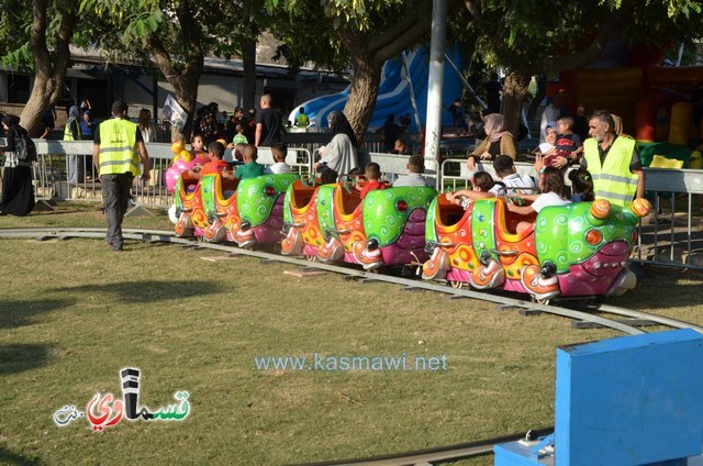   فيديو : اطفال كفرقاسم  احلى عمو عادل في الدنيا  والرئيس  بسمة على وجه طفل ترضيني ودعاء ام يكفيني وسنبقى نعمل من اجل اطفالنا 